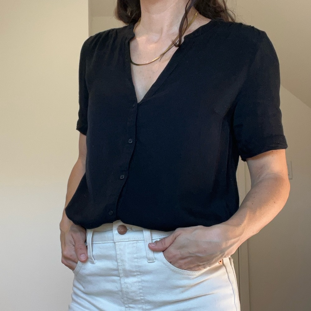 GAP Black Button-Up Blouse